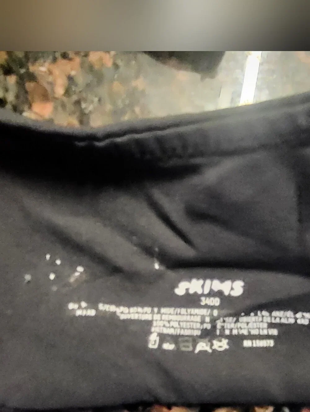 SKIMS Black Smooth Bra, Underwire With Molded Cups - Picture 3 of 3